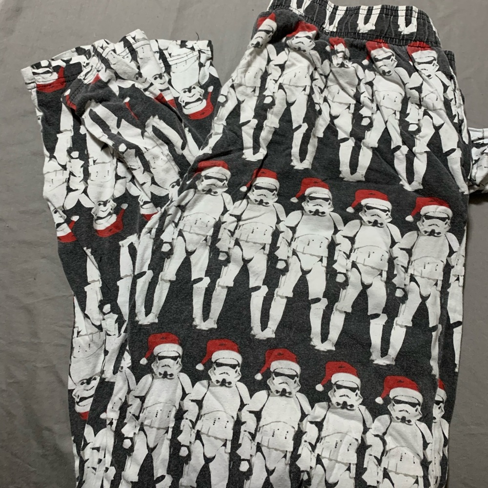 Men’s pajama pants
